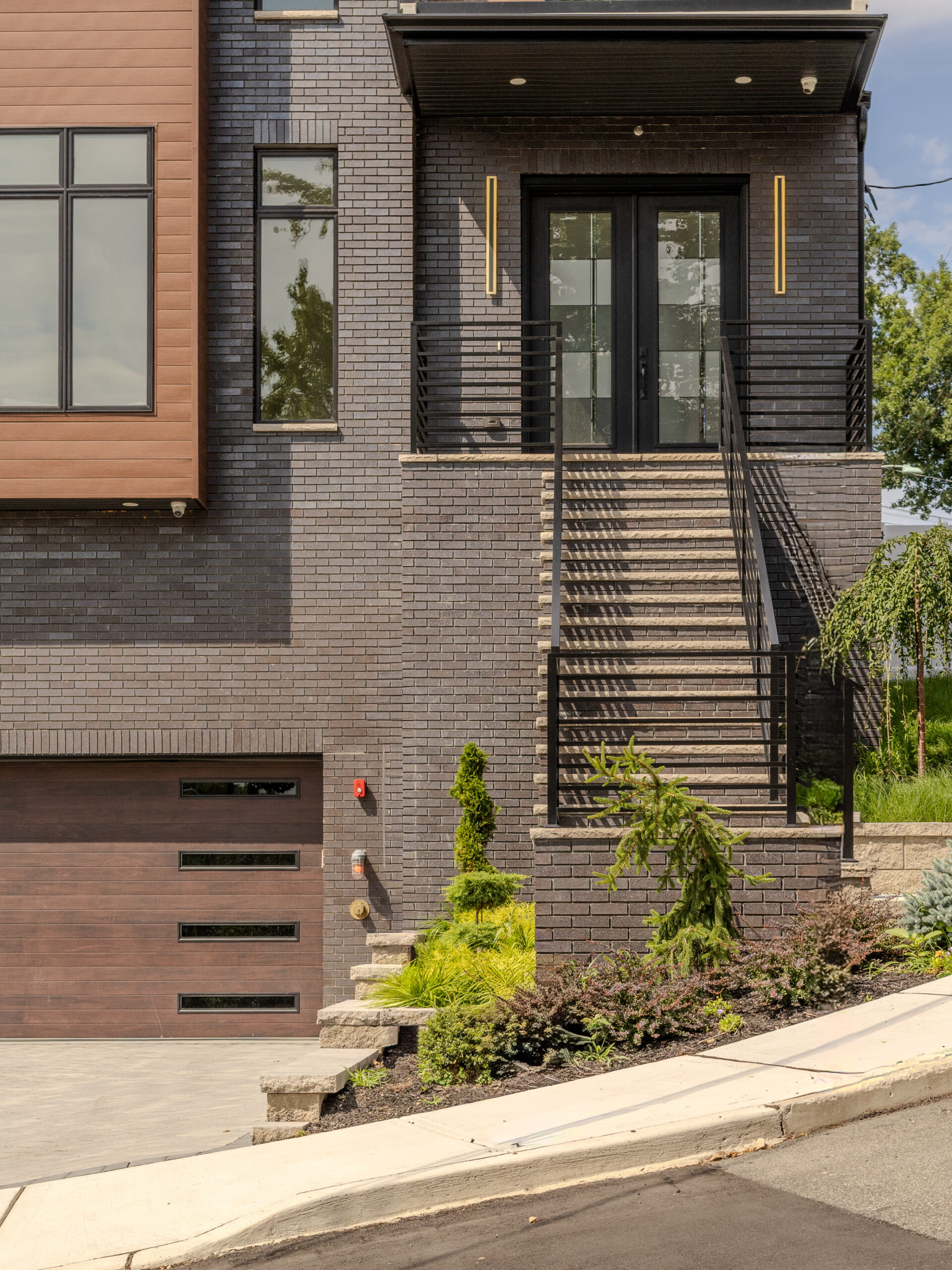 exterior home - front